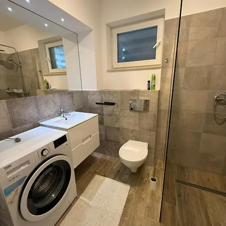 Grand Park Bronze Iulius Mall Apartment
